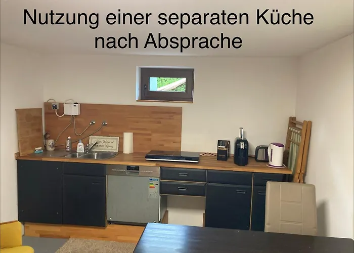 Ruhiges Gaestezimmer Mit King-size-bett * ヴェンデルシュタイン
